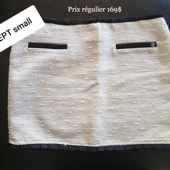 Dept Dresses & Skirts - 2FOR30$ / DEPT tweed cream mini  skirt